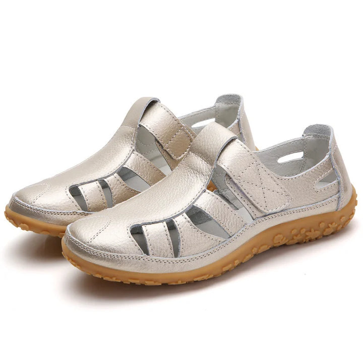 All-day comfort women's sandals, therapeutic arch support, easily adjustable fit.