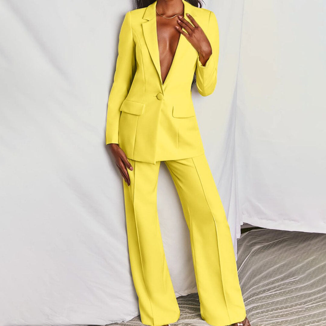 Women's tailored blazer & trousers professional suit set, ideal for polished business attire.