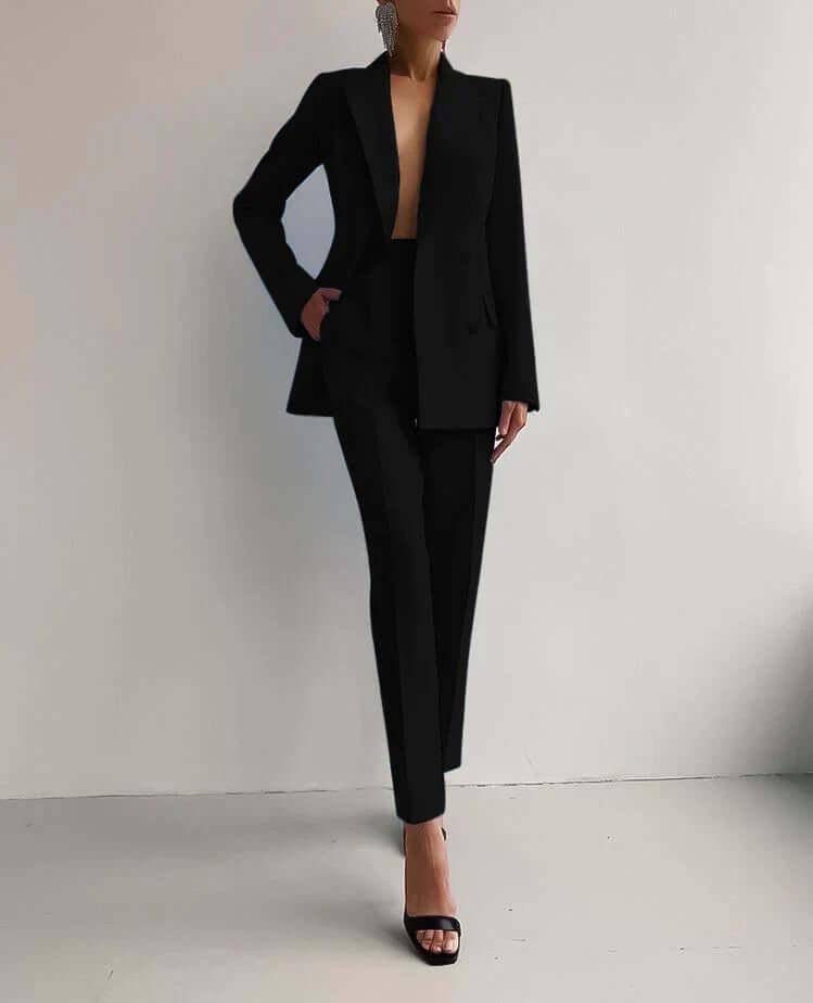 Versatile women's tailored blazer & trousers set. Chic, professional, and elegant for formal or smart casual events.