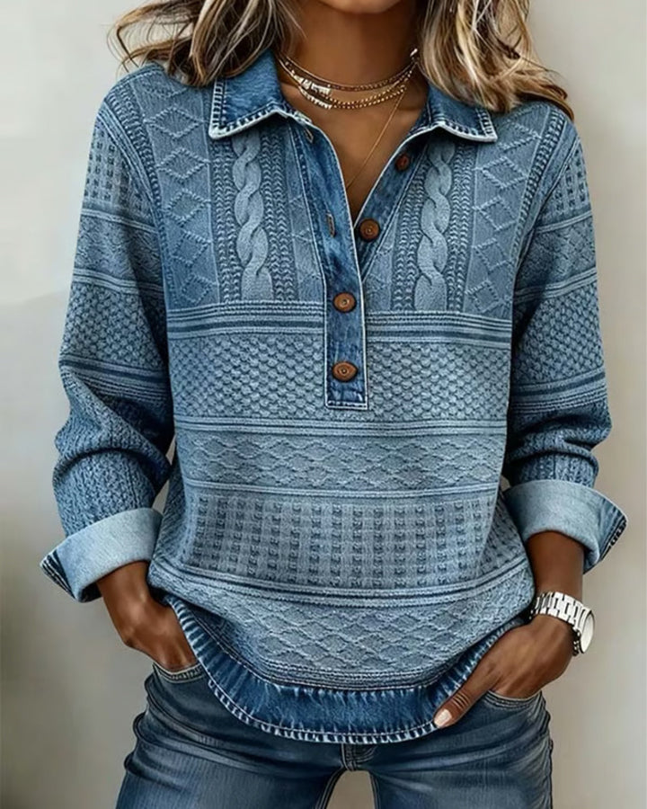 Women's textured half-zip sweatshirt with collar, perfect for casual, cozy autumn wear.
