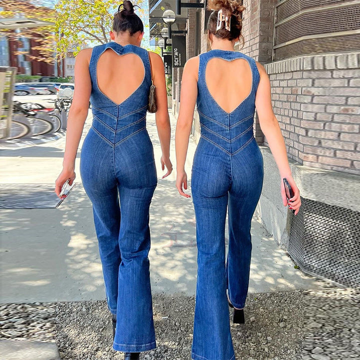 Easy-to-wear women's romper, a stylish one-piece jumpsuit designed for comfort and trendy fashion.