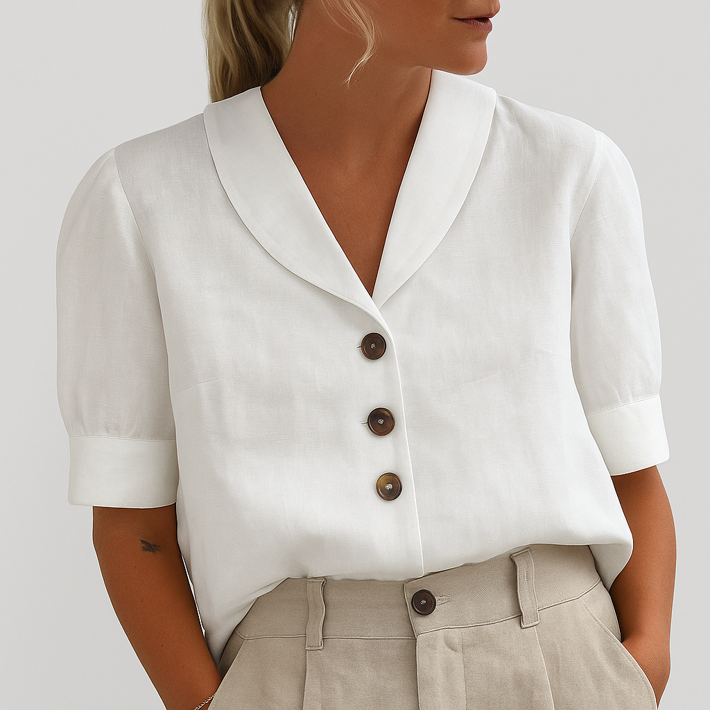 Women's trendy short-sleeve comfort t-shirt in a relaxed fit for everyday fashion & versatile summer wear.