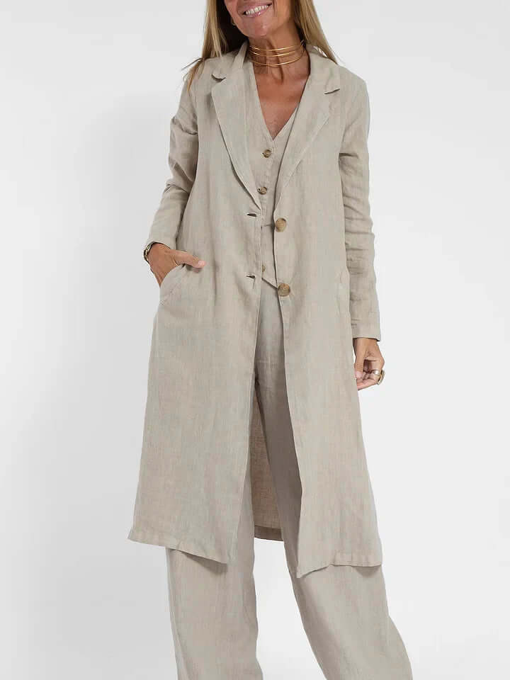 Modern women's two-piece outfit: stylish vest & pants, perfect for chic casual or office wear.