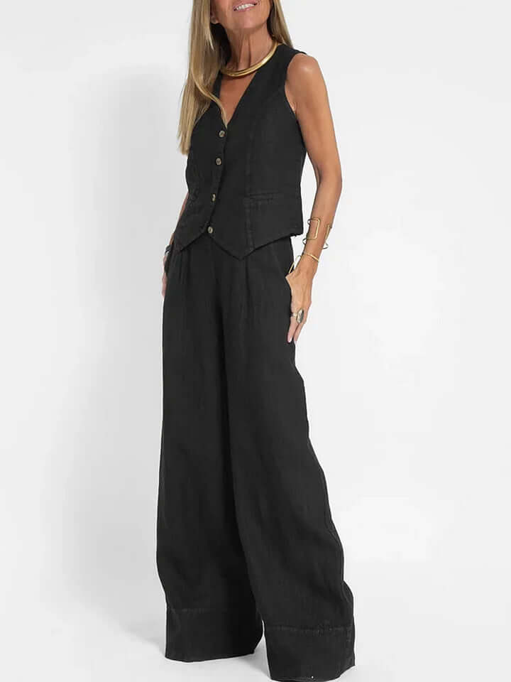 Stylish women's two-piece vest and pant set, perfect for a chic summer fashion look.