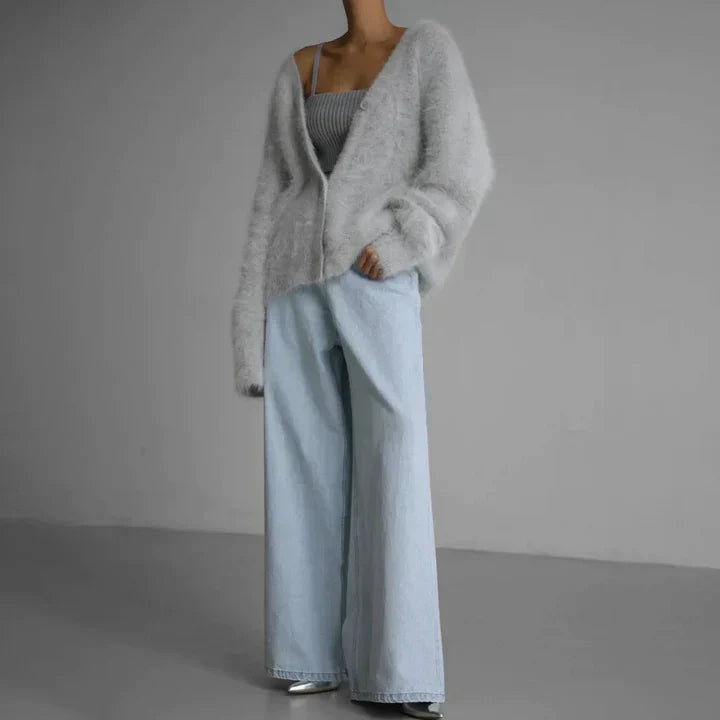 Stylish & versatile women's open front cardigan. Elegant long sleeve sweater for easy layering and fashion.