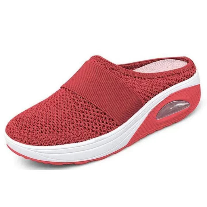 Durable outsole of women's air-cushion walking shoes, providing excellent traction and stability for active use.