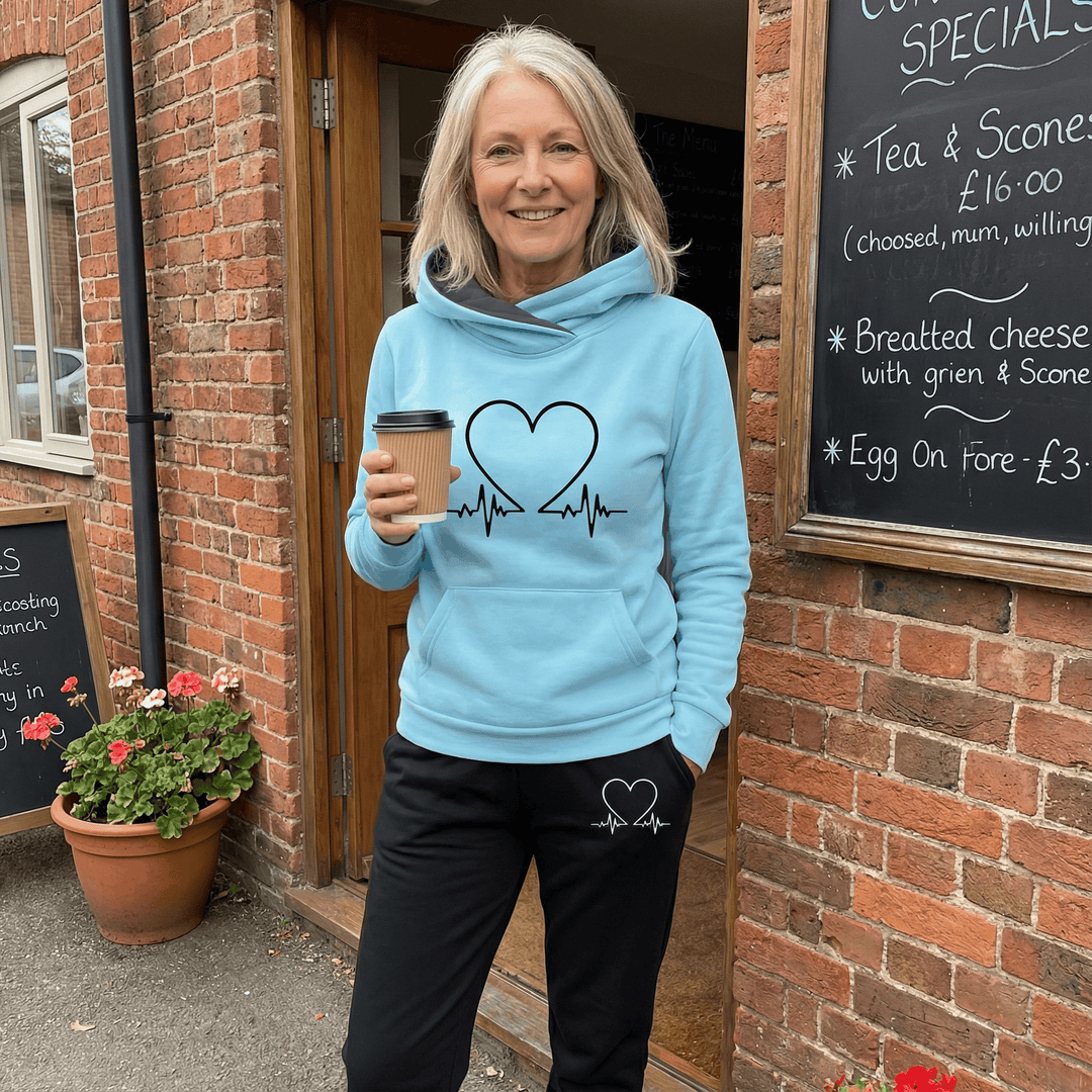 Comfortable women's soft leisurewear tracksuit, ideal for relaxed casual wear & cozy home lounging.