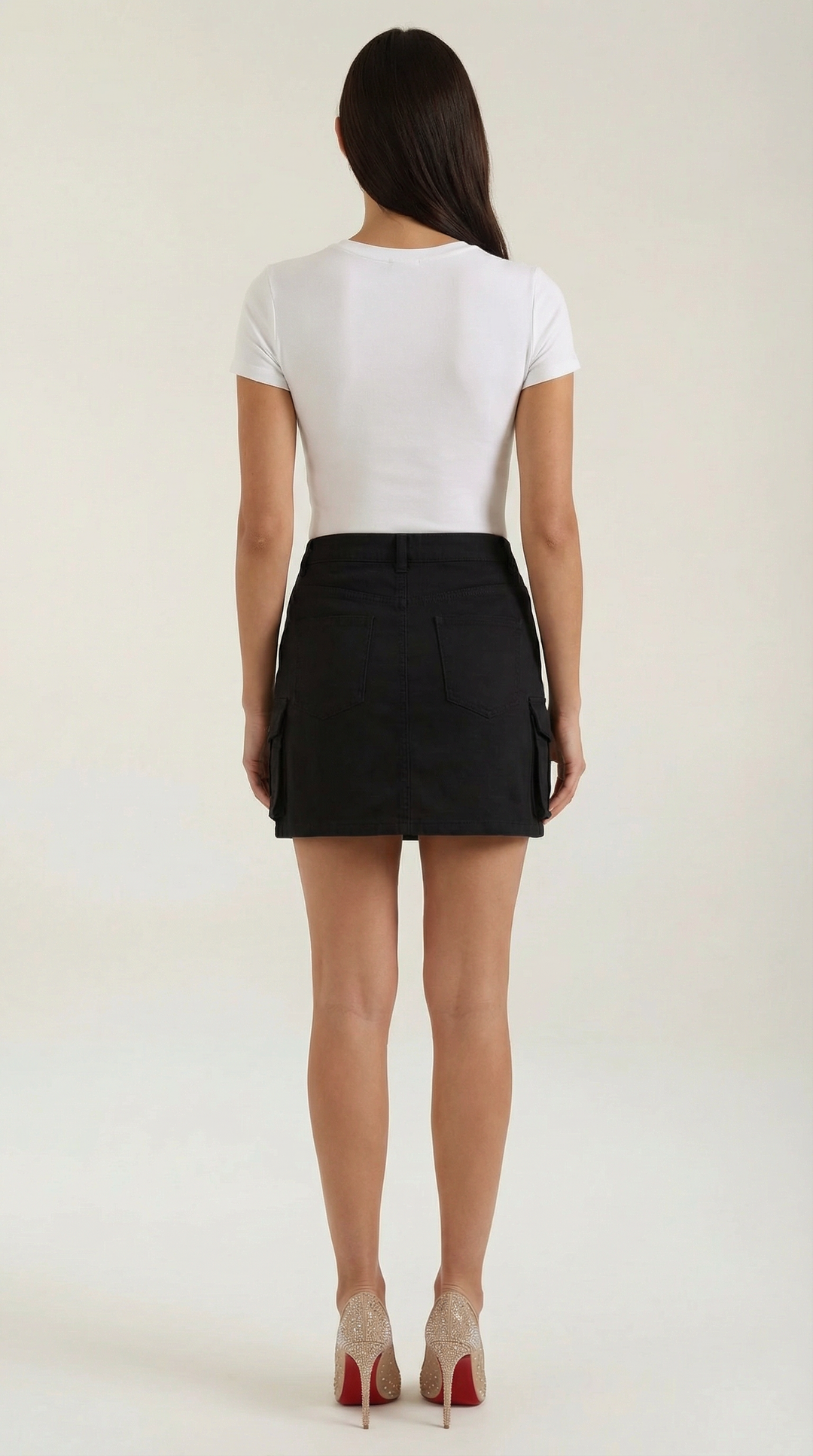 Summer-ready women's urban utility A-line cargo mini skirt, stylish & practical.