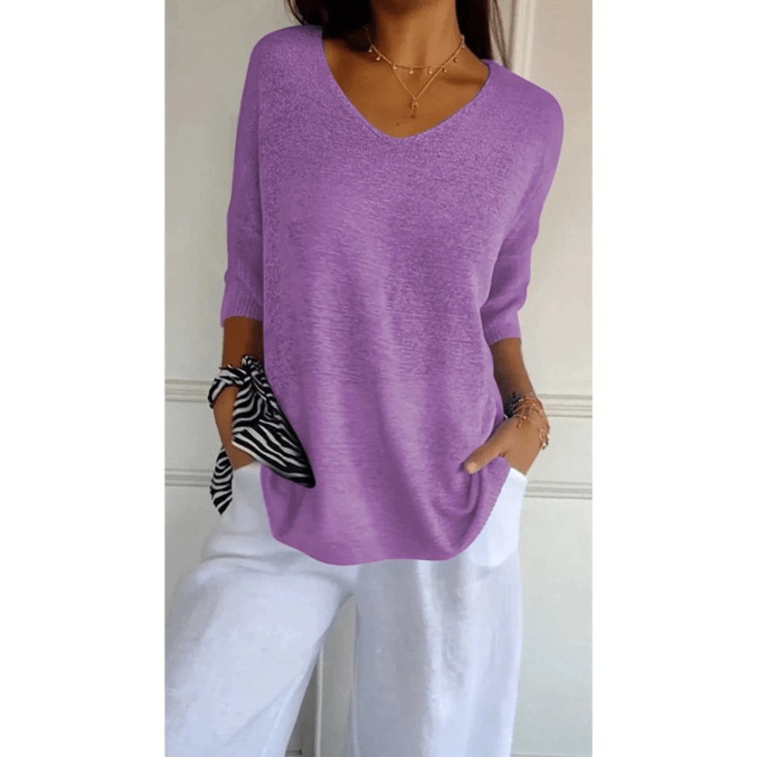 Stylish women's V-neck linen blouse. 3/4 sleeve top for effortless spring & summer everyday wear.