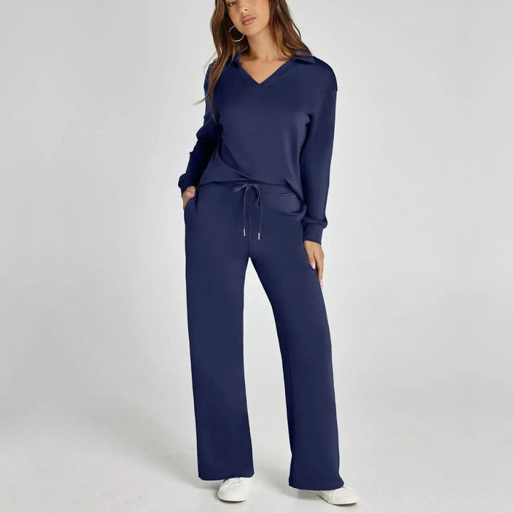 Elegant women's two-piece V-neck long sleeve loungewear set. Wide leg trousers for a relaxed fit.