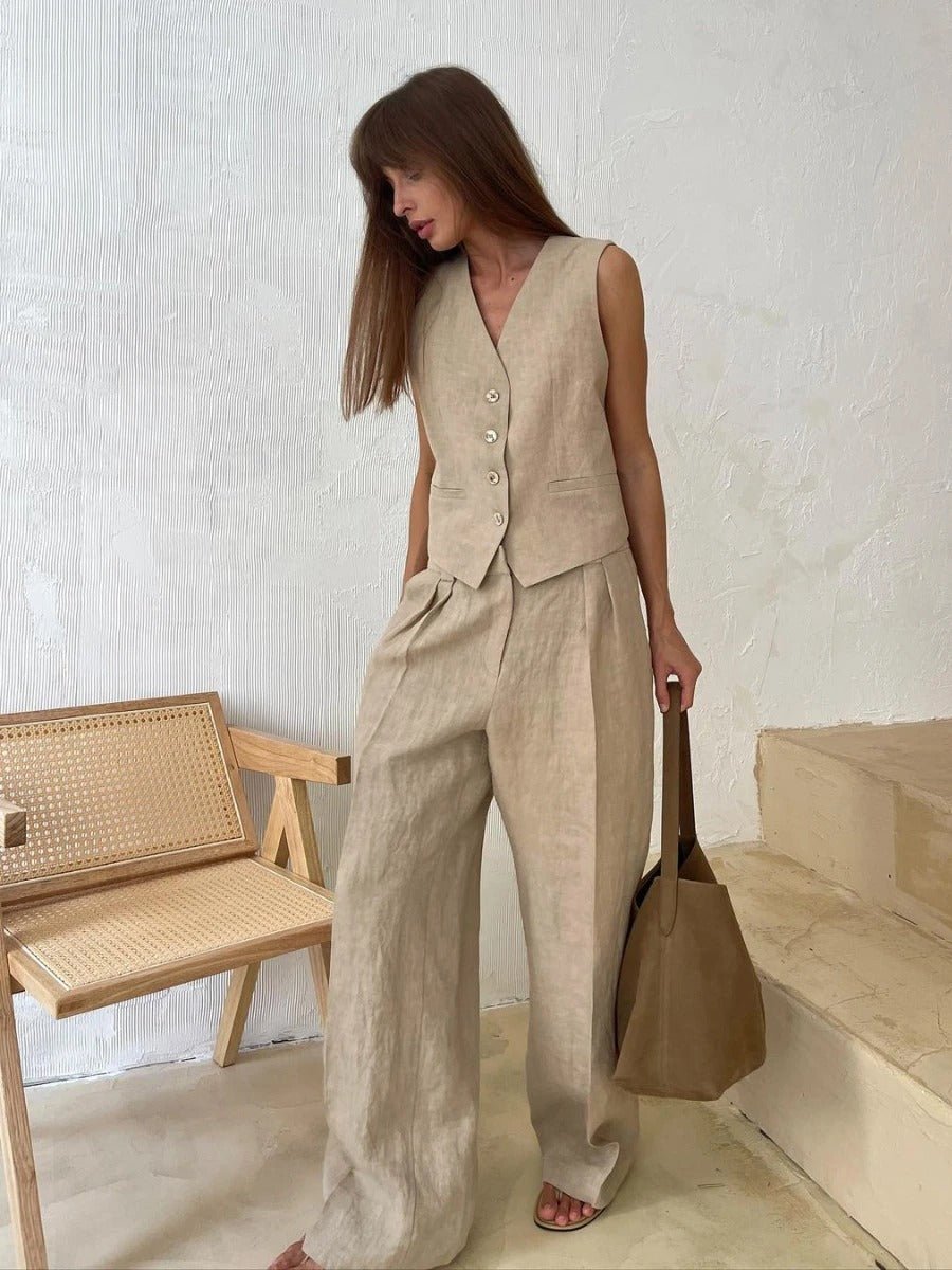 Women's V-neck two-piece casual outfit set. Comfortable, relaxed fit co-ord for stylish summer wear.
