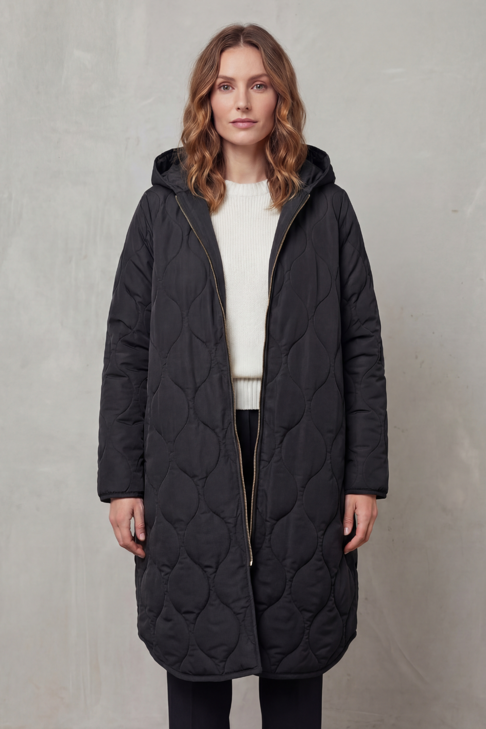 Women's casual parka coat, versatile everyday outerwear for comfortable fall and winter style.