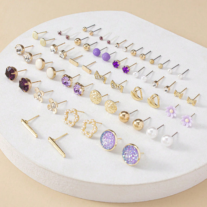 Pearl motif earrings from a women's versatile set. Classic & elegant daily wear jewelry.