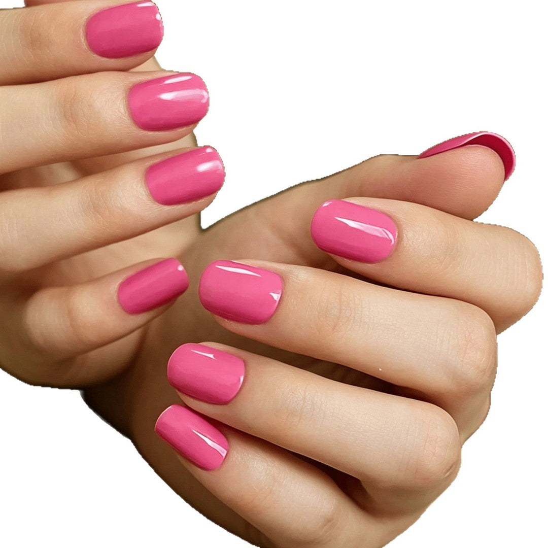Beige soft gel nail tips for women. Salon-quality artificial nails, ideal for versatile press-on manicures & beauty.