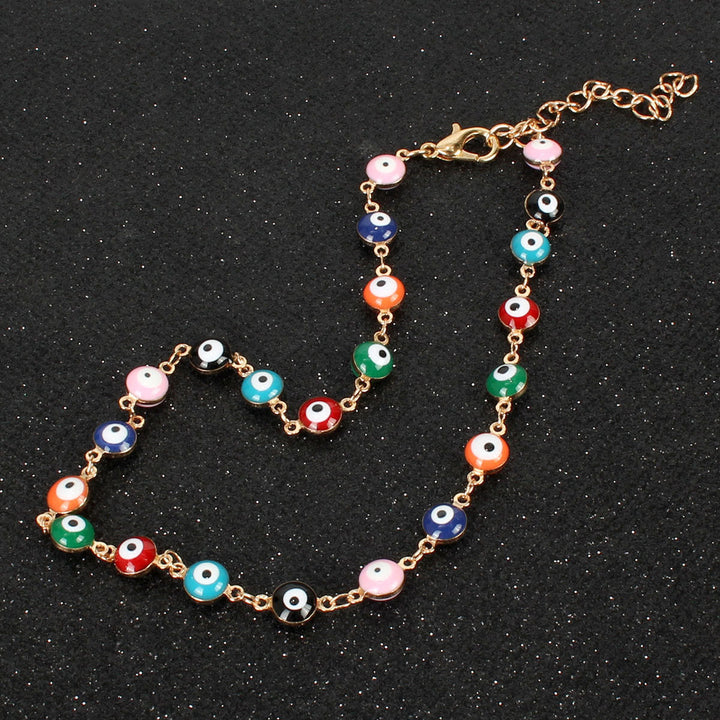 Summer beach accessory: colorful beaded anklet, adjustable, ideal for women's warm-weather fashion.