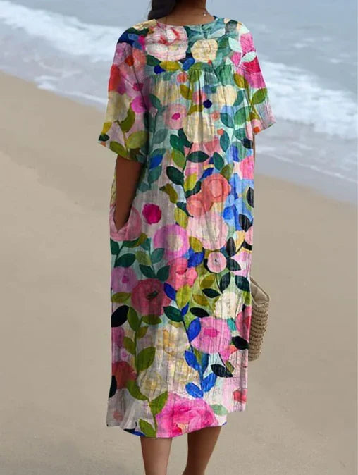 Casual chic women's floral summer dress, lightweight, flowy, and easy-to-wear fashion.