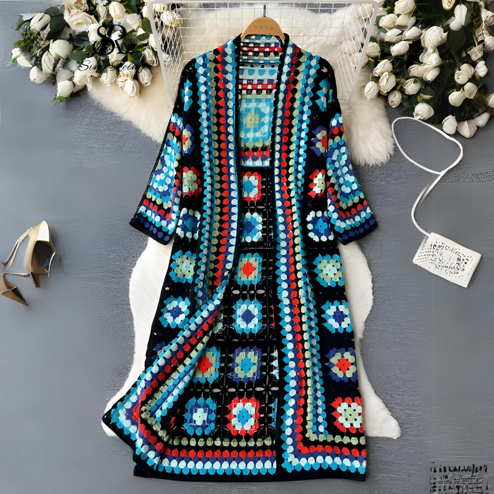 Chic women's colorful long cardigan with a vibrant pattern. Ideal for casual comfort & stylish outerwear.