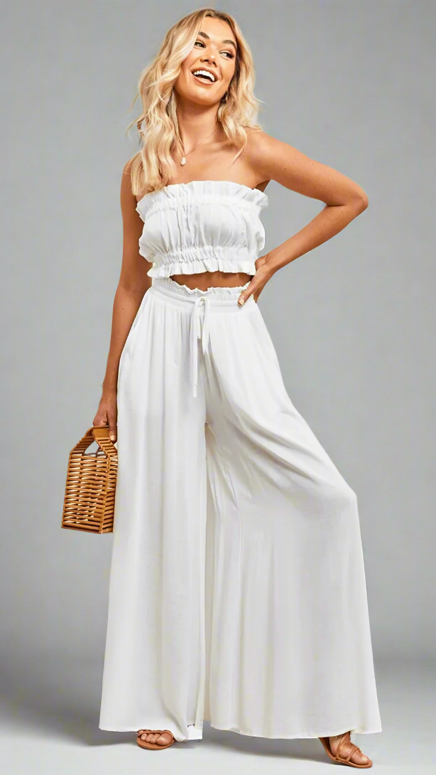 Women's wide-leg trousers, elastic waist for comfortable, effortless style.
