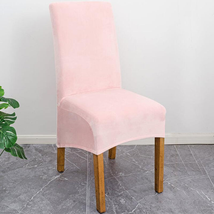 Elegant velvet stretch chair cover, XL, transforming dining furniture.